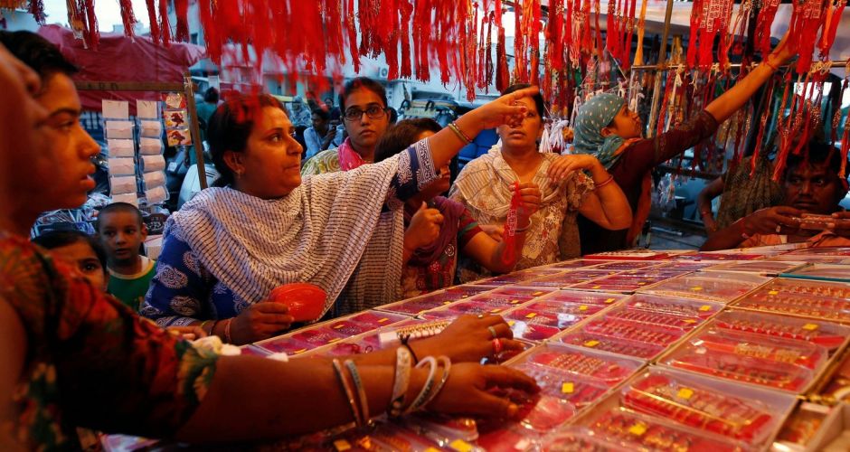 Hindus celebrate Sacred Thread festival 