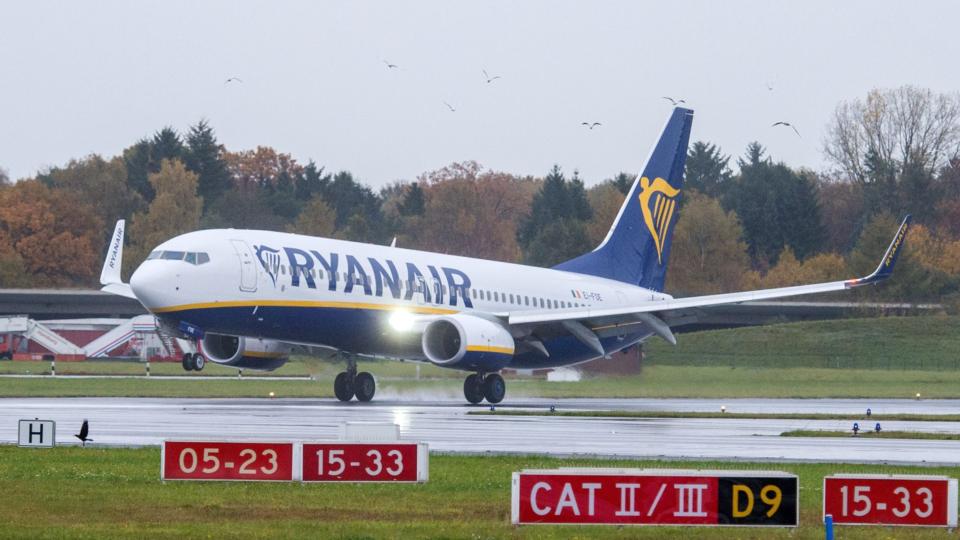 Ryanair plans to carry 200m passengers annually by 2024
