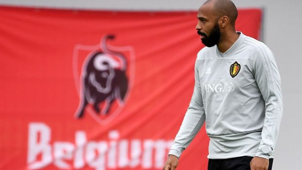   Belgian badistant coach Thierry Henry at Monday's training session. Photo : AFP / Getty Images 