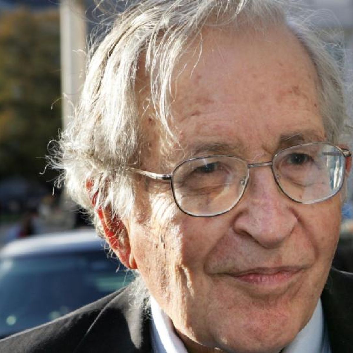 Chomsky Criticises Restrictive Abortion Laws