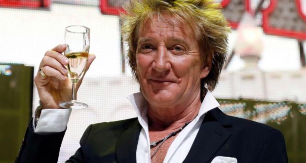 The Real Rod Stewart Stands Up