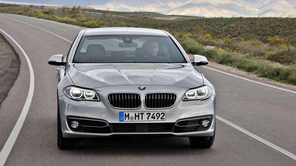 bmw f10 facelift differences