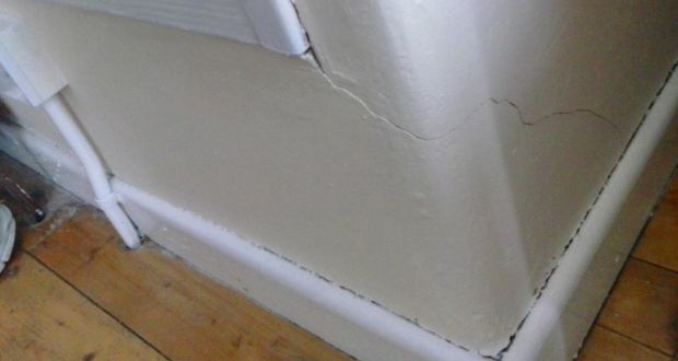 Should I Be Worried About Cracks In Walls