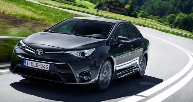 Toyota Avensis An Old Reliable Gets A New Styling