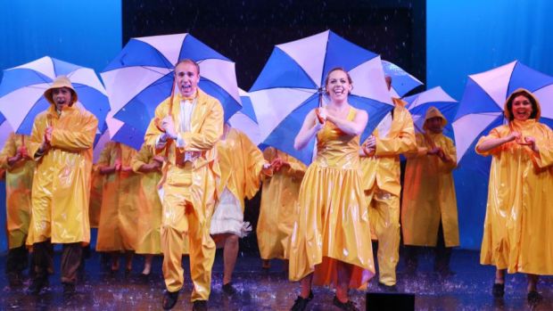 Elements Of Dance Analysis: Singing In The Rain