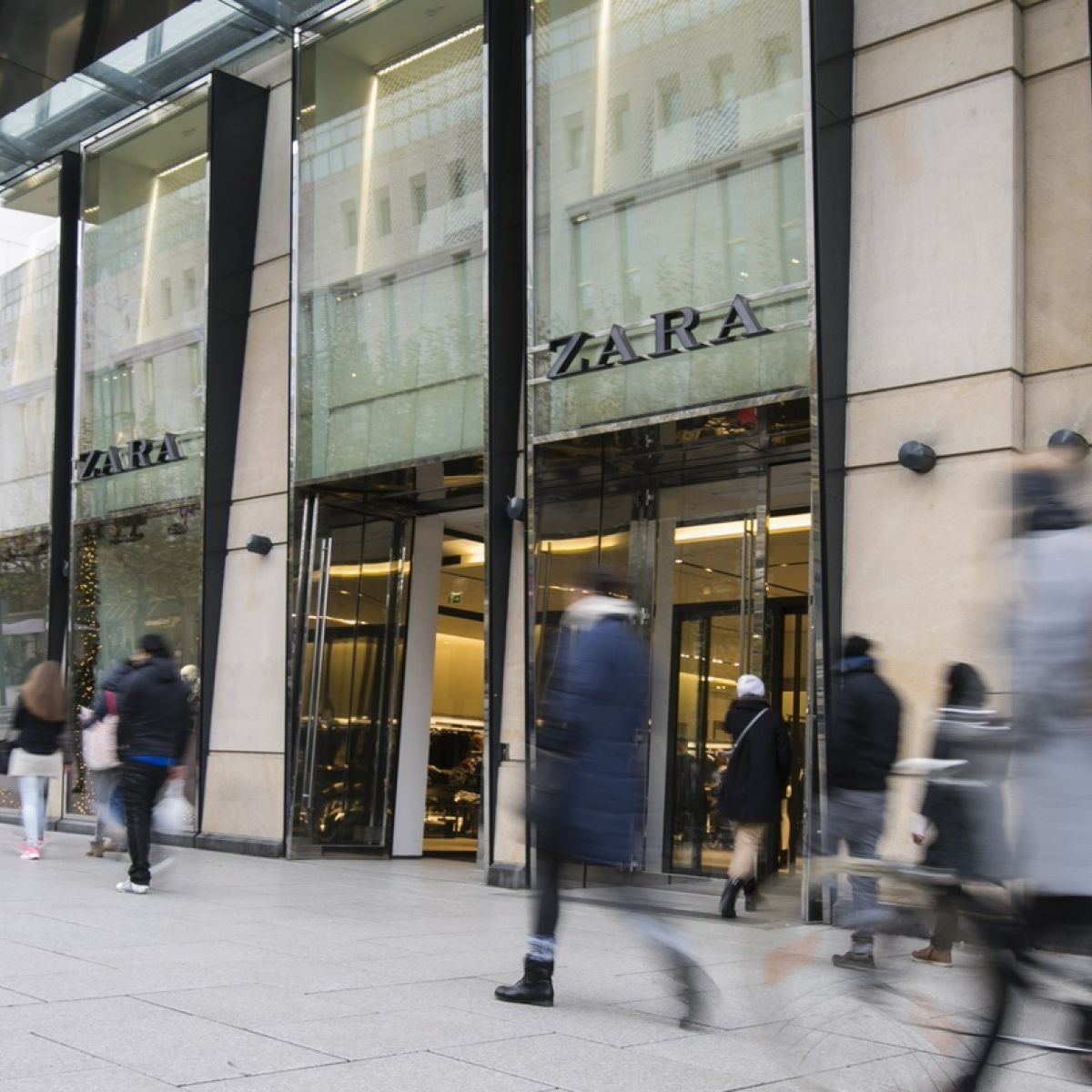 Zara online move may impact on Dublin 