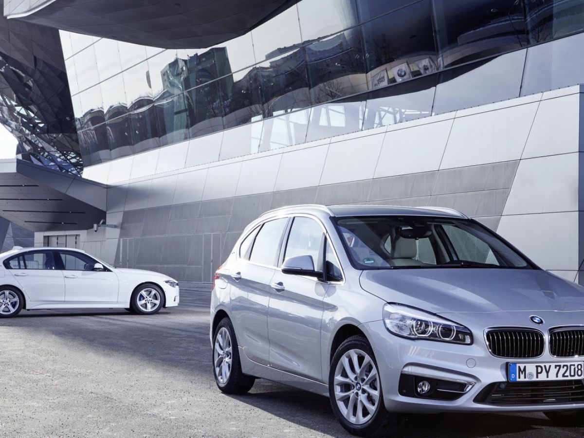 drive: BMW's new plug-in hybrids in 3-Series and 2-Series