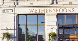 jd wetherspoon expects uncertainty remains costs operates pubs