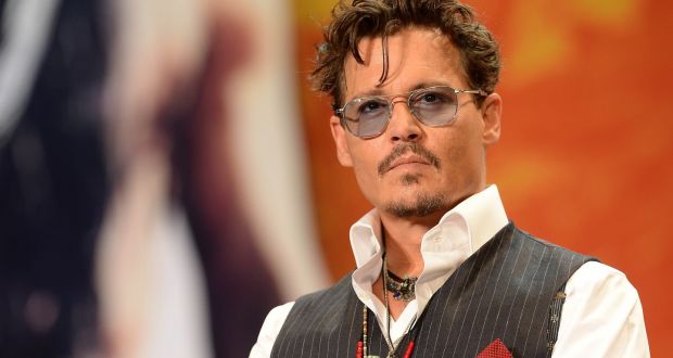 RÃ©sultat de recherche d'images pour "johnny depp broke"