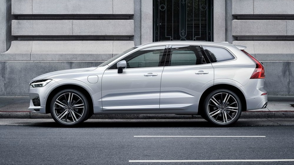 Volvo XC60 plug-in ticks a lot boxes - price