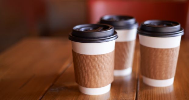 disposable plastic coffee mugs