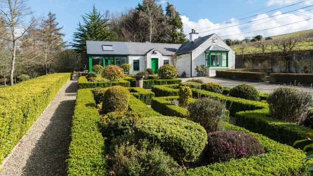 Wicklow Cottage With Zen Circle Chinese Bridge And Its Own