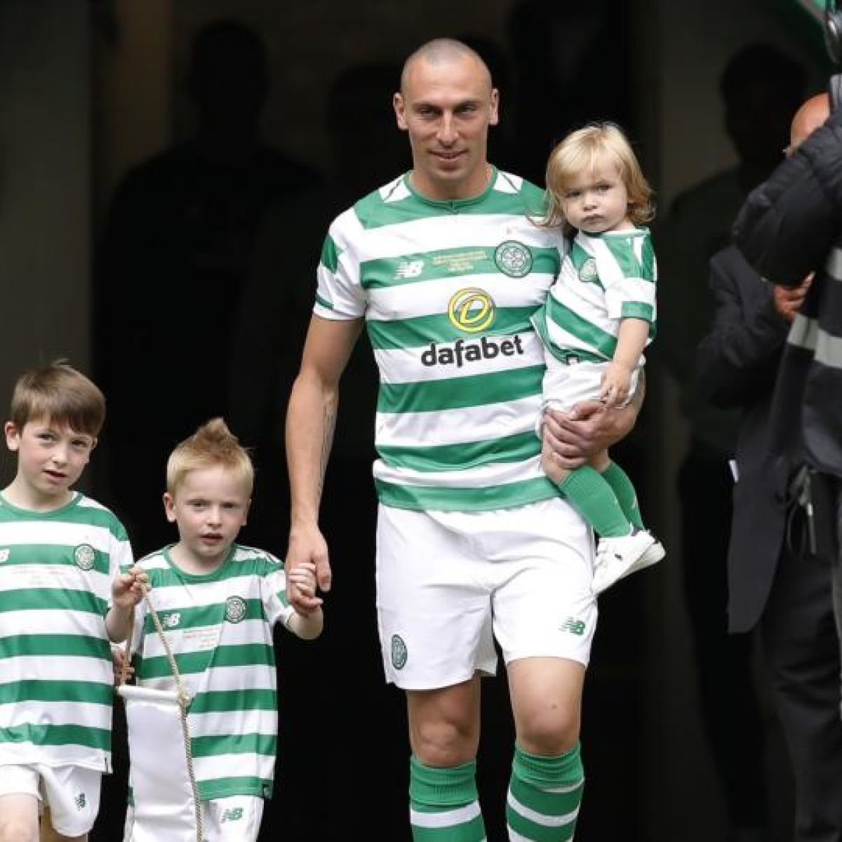 Glasgow Goes Greener Than Green For Scott Brown S Testimonial