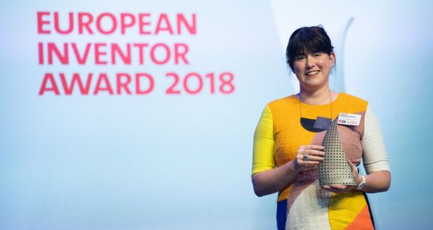 Jane Ní Dhulchaointigh receiving her  European Inventor Award for Sugru.