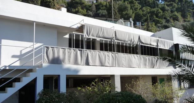 An Irish Sculptor Comes To Eileen Gray S Classic Modernist House