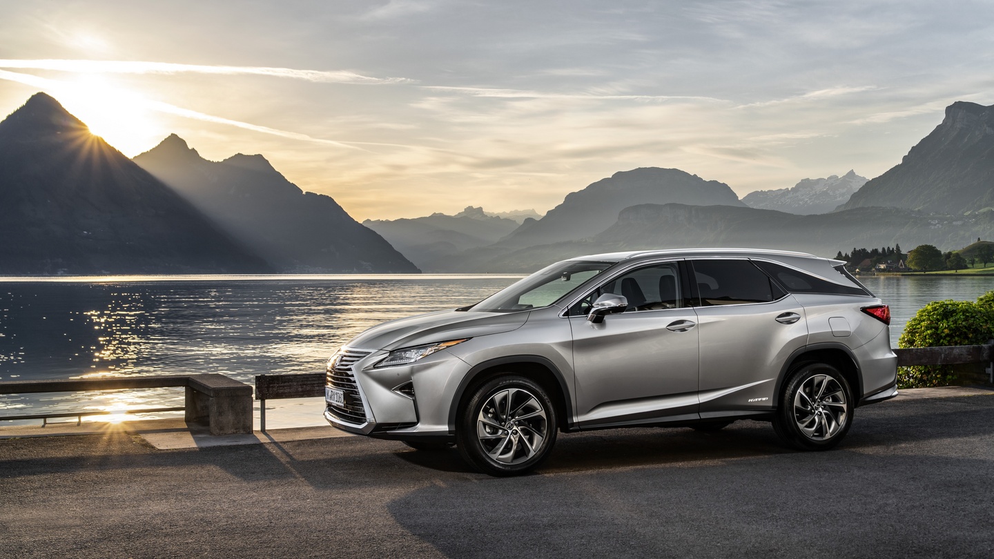 Lexus Seven Seat Rx Adds Practicality But Only For The Smallest Passengers