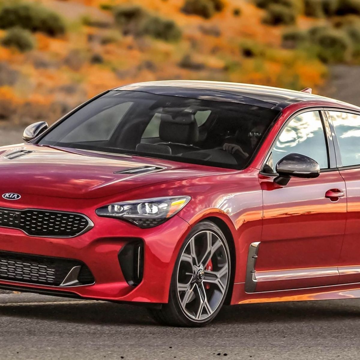 95 Kia Stinger Ambitious Effort To Take On The Likes Of The Bmw 3 Series