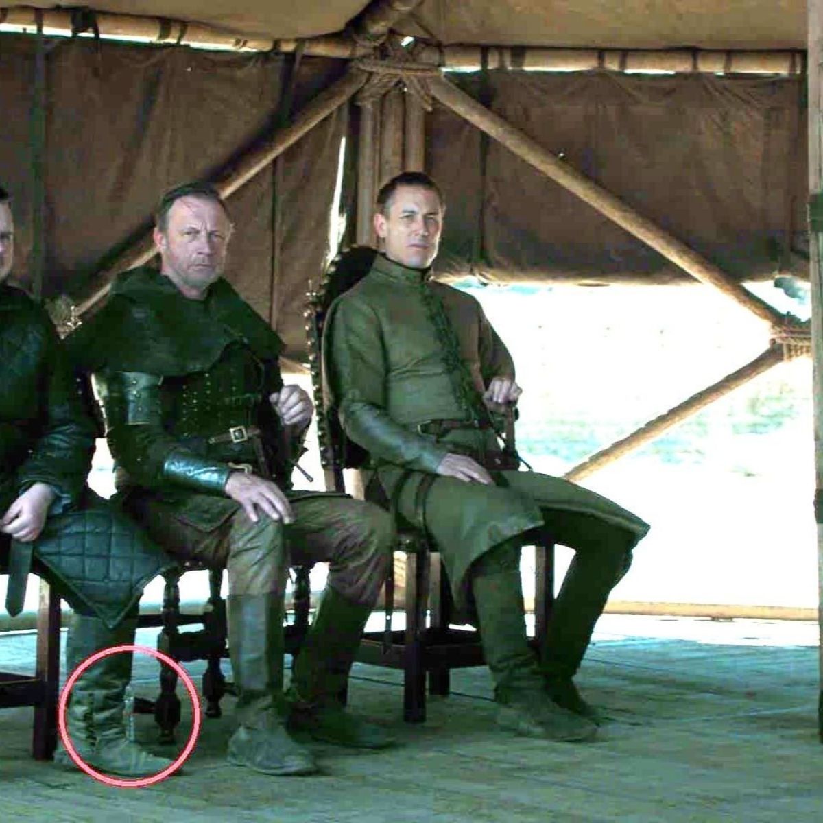 Game Of Thrones Rogue Water Bottle Spotted In Series Finale