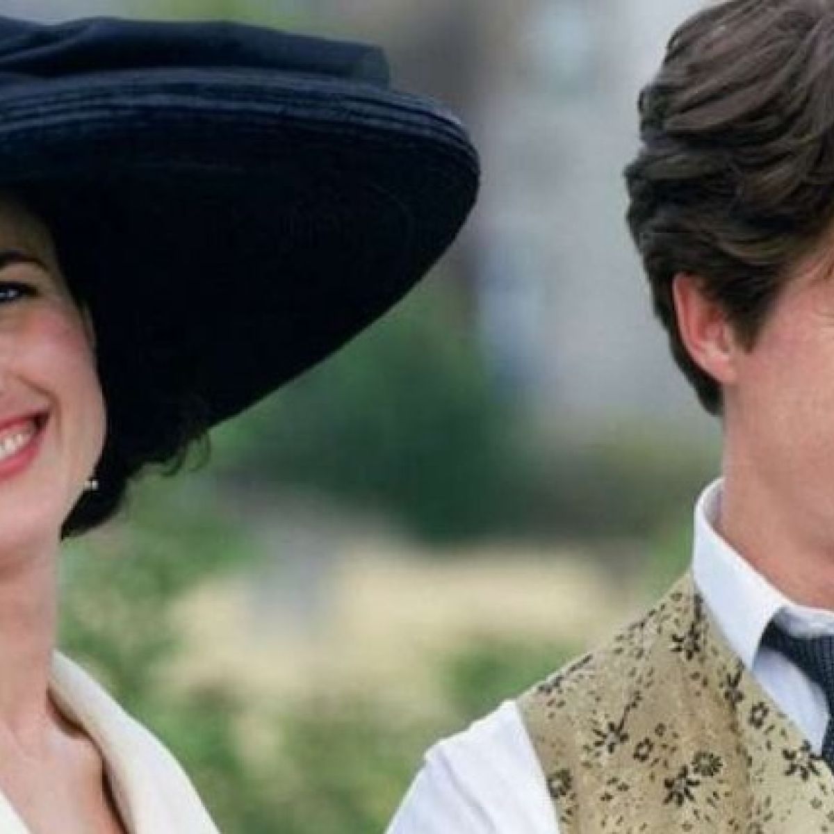 Four Weddings At 25 The Film That Gave Us That Dress That Poem And Hugh Grant The Star