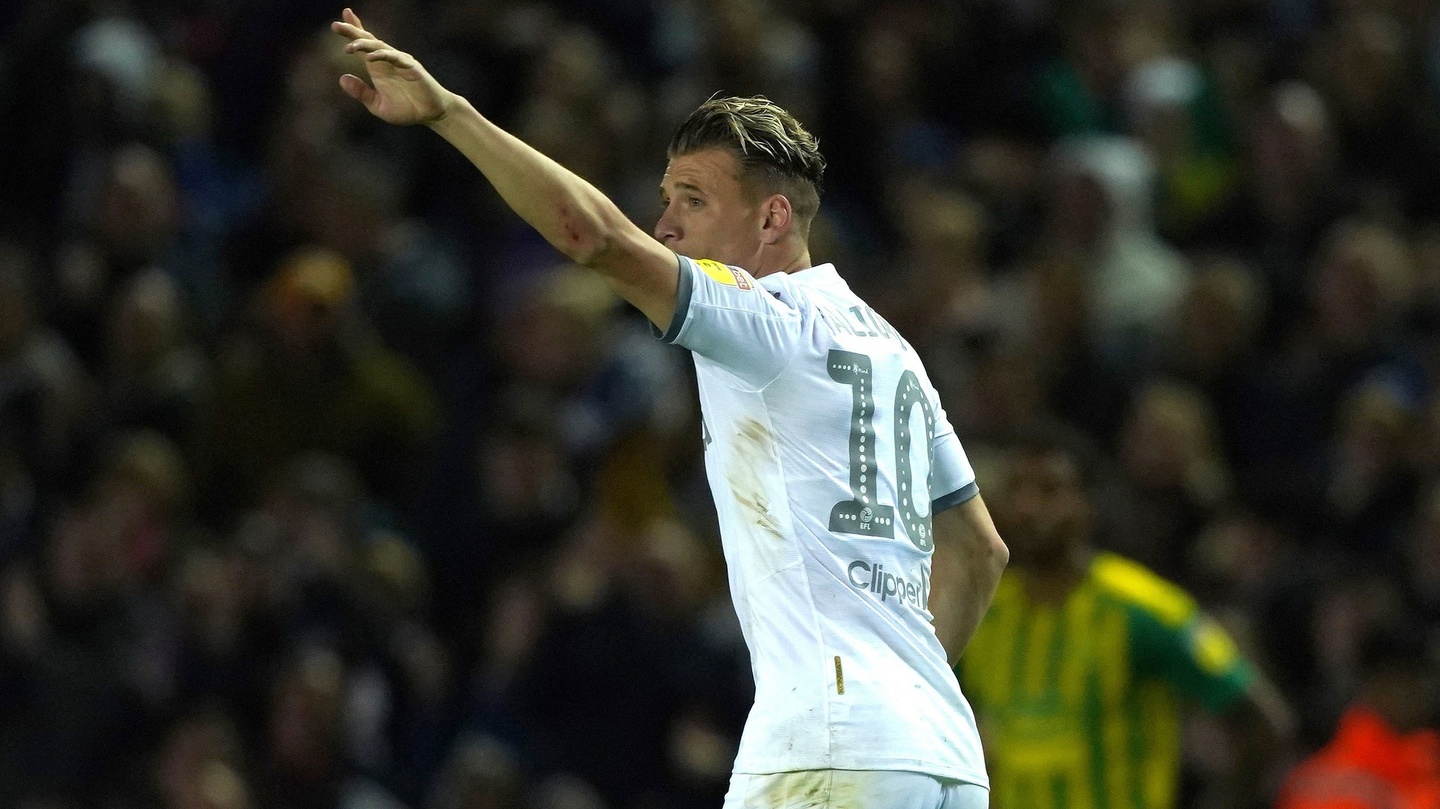 Leeds Win Top Two Battle To Go Back Top Of Championship Table