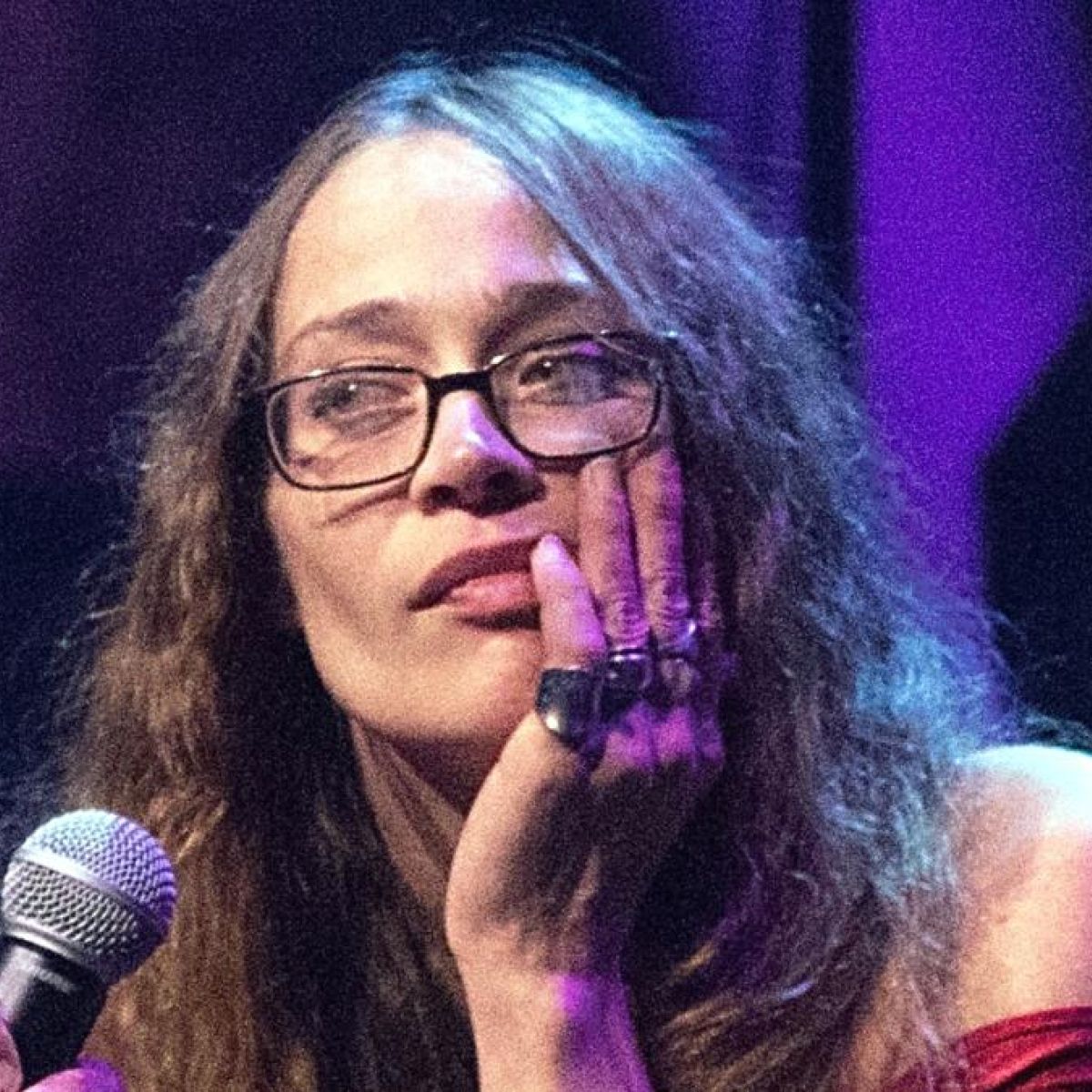 Fiona Apple Fetch The Bolt Cutters Review A Bracing Collection