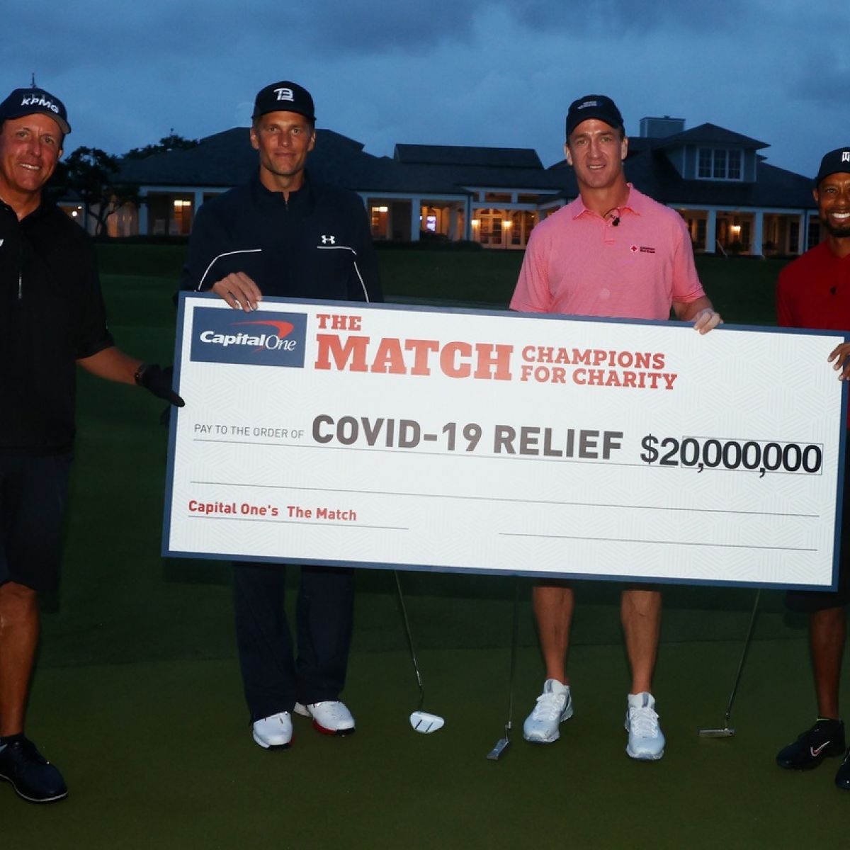 Tiger Woods And Peyton Manning Hold Their Nerve In 20m Covid 19 Charity Match