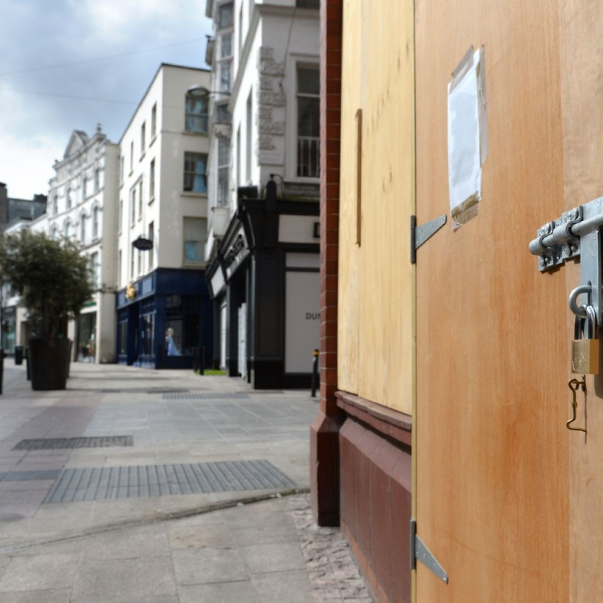 Grafton Street Landlord Cuts High Street Property Values By 26