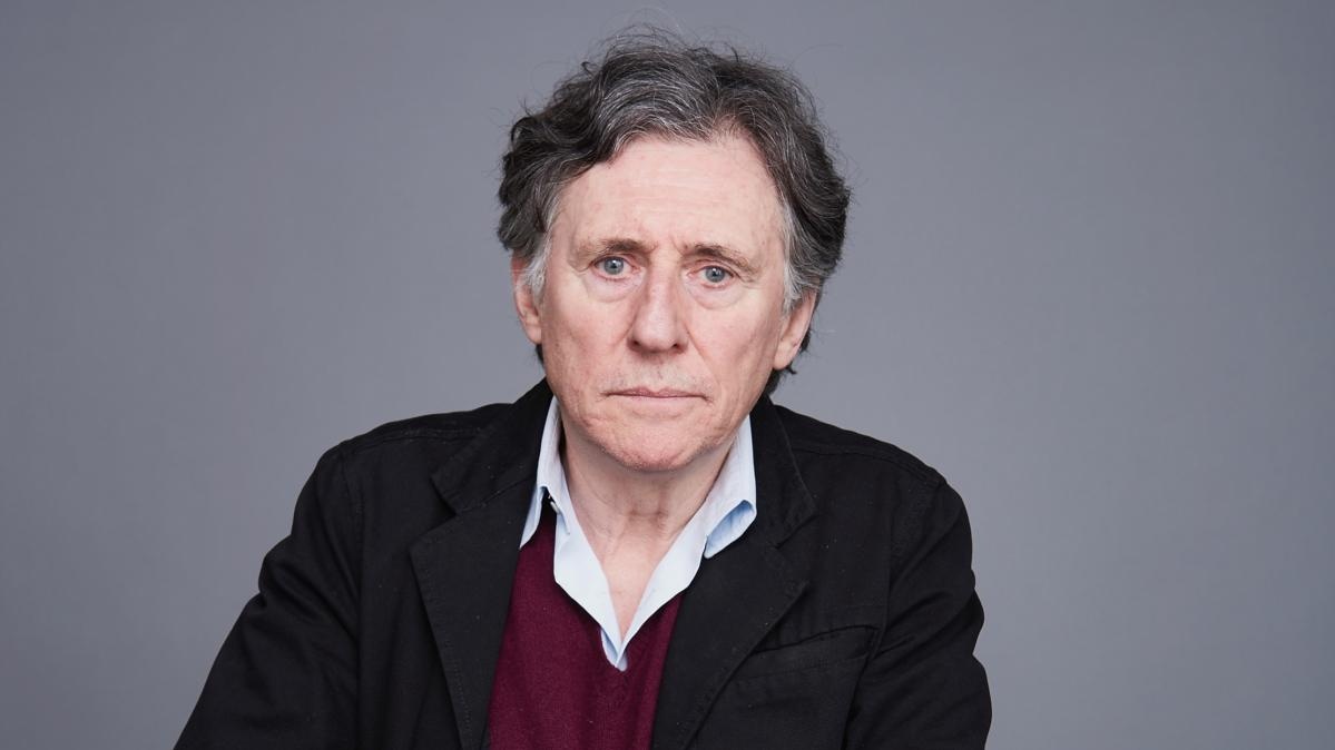 Walking With Ghosts Gabriel Byrne Is Unsparing Of Himself In Memoir