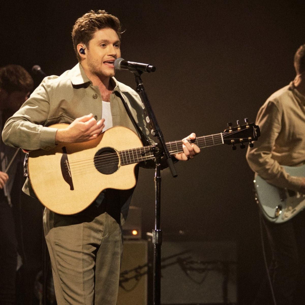 Niall Horan Plays A Sort Of Gig For A Kind Of Audience It S A Bit Of A Triumph