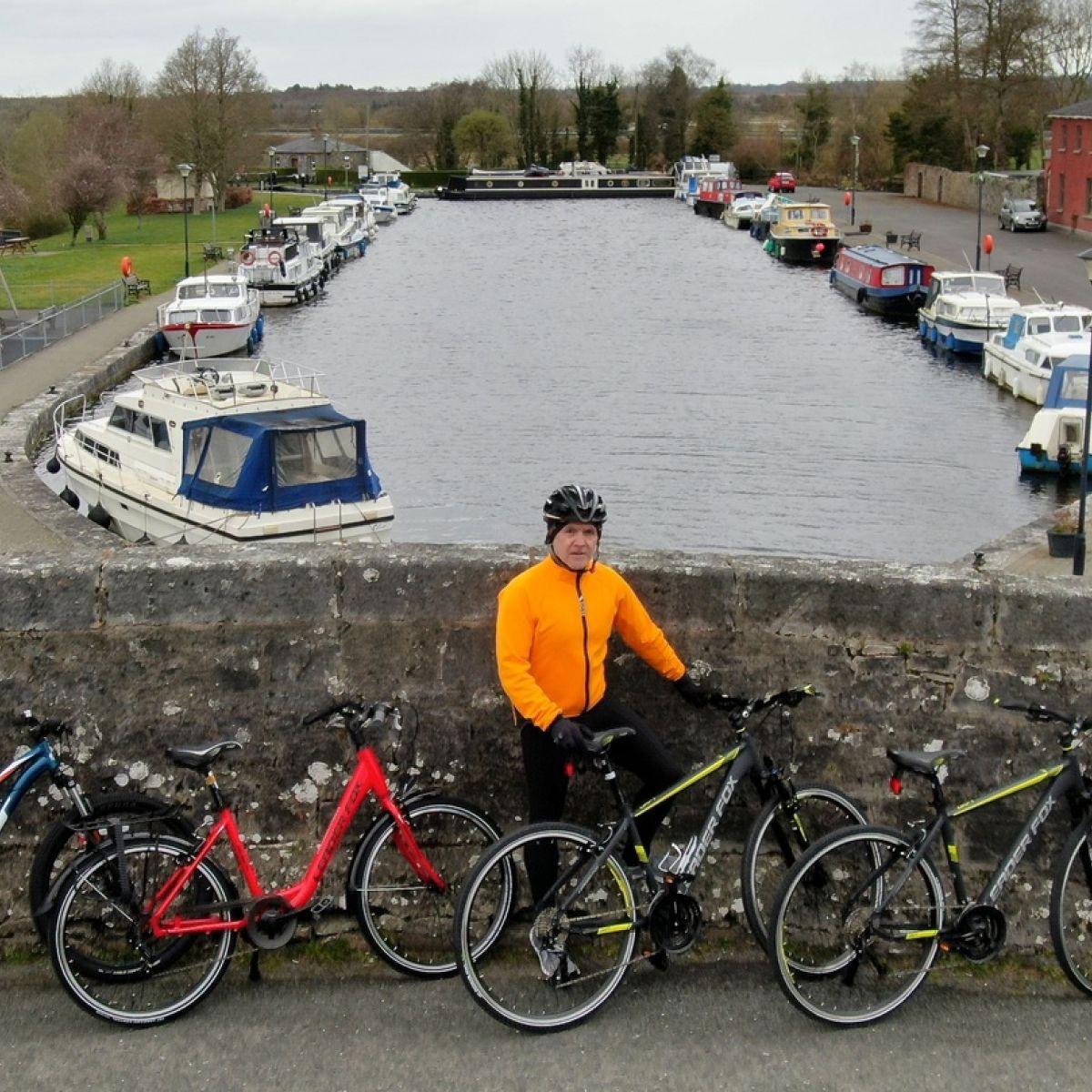 bicycle shop canal walk