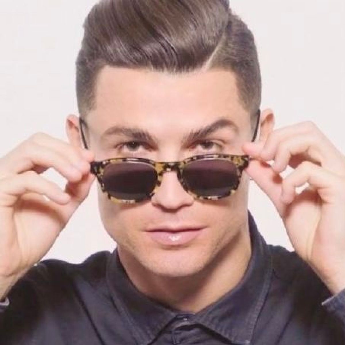 Cristiano Ronaldo Banks 1 6m A Post At Top Of Instagram Rich List