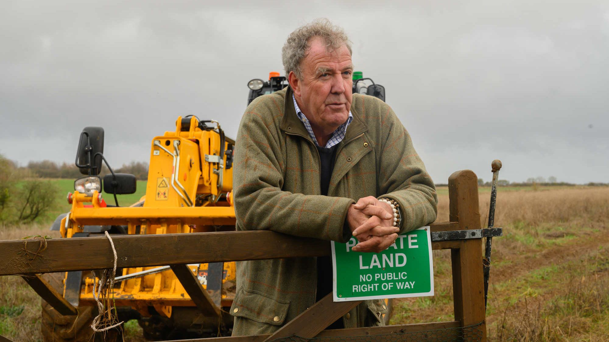 erklære Halvkreds forbi Jeremy Clarkson: 'I'm just one of those rich f**kers who moved to the  Cotswolds'