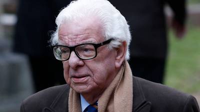 The Frost Report writer Barry Cryer dies aged 86