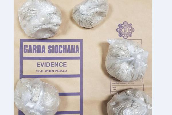 Gardaí find heroin ‘worth €90,000’ in car