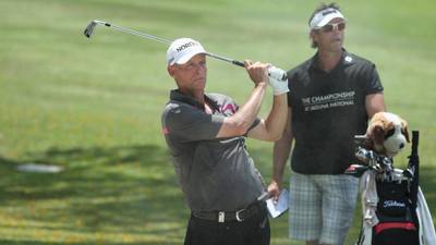 Peter Lawrie moves up Singapore leaderboard after 67