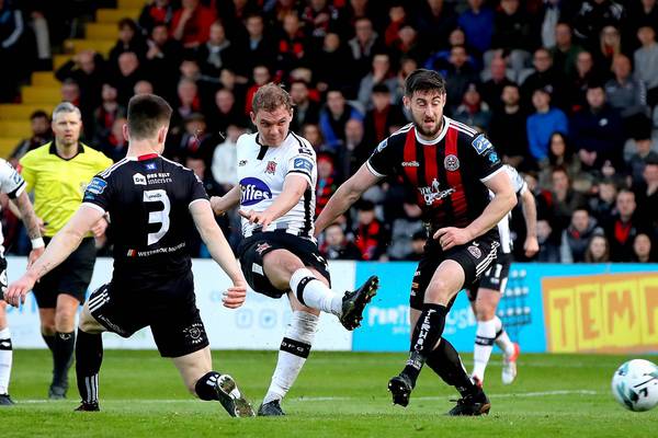 Dundalk move ominously to the top of Premier Division
