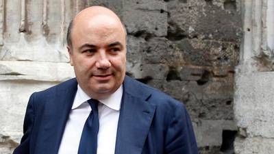 Italian bank launches €3bn share sale to plug capital shortfall