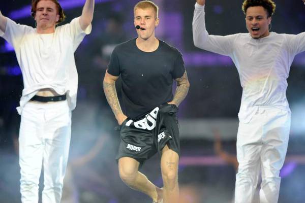 Justin Bieber live: a limp, flaccid, uncomfortable performance