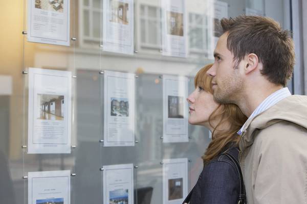 Is this the most wonderful time of the year to seal a house deal?