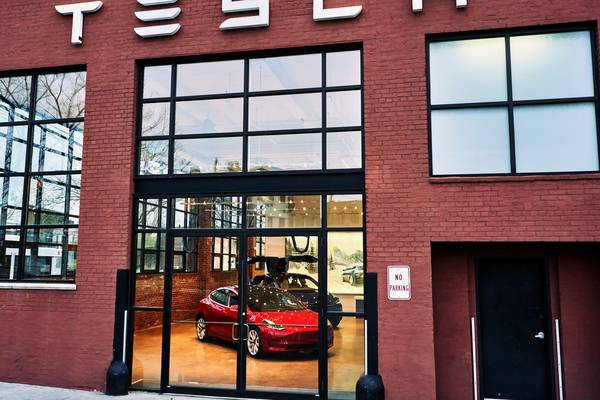 Tesla beats expectations with record number of vehicle deliveries