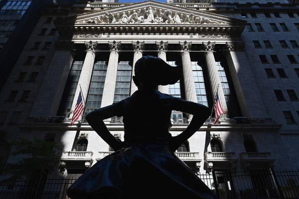 Wall Street set to seal best quarter since 1998