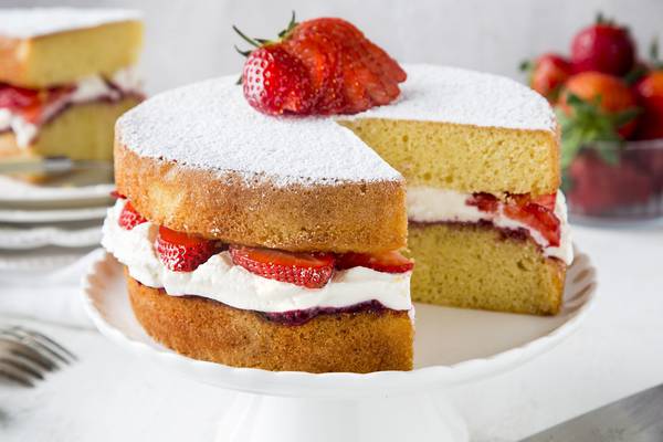 Victoria Sandwich: the Jackie Onassis of the cake world