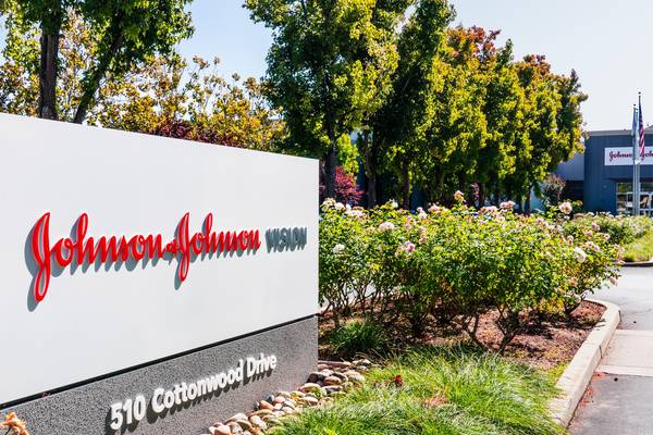 Johnson & Johnson to split into two companies