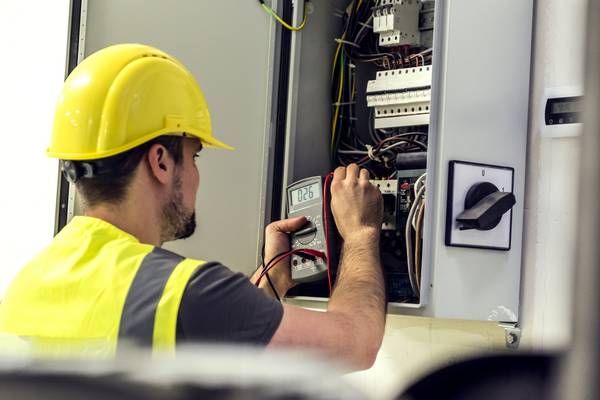 Electricians’ pay order would force smaller firms 'to lay off' staff