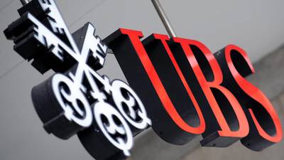 UBS warns over impact of rise in Swiss franc and negative rates