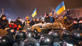 US and Europe denounce raid on Kiev protesters