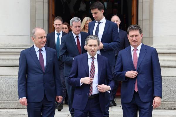 Total eclipse of the Dáil as Houdini Harris does a disappearing act on day one