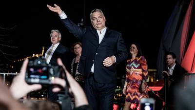 Report urges EU to punish Hungary over dwindling democracy