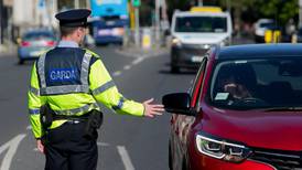 Gardaí to be issued with masks for checkpoints and foot patrols