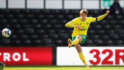 Kieran Dowell goal moves Norwich within two points of return to Premier League